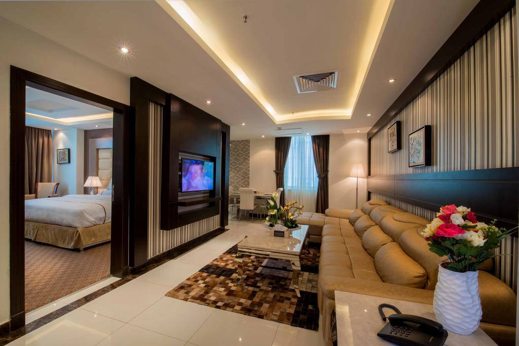 Al Yamama Palace Hotel Suites Ar Riyad Esterno foto