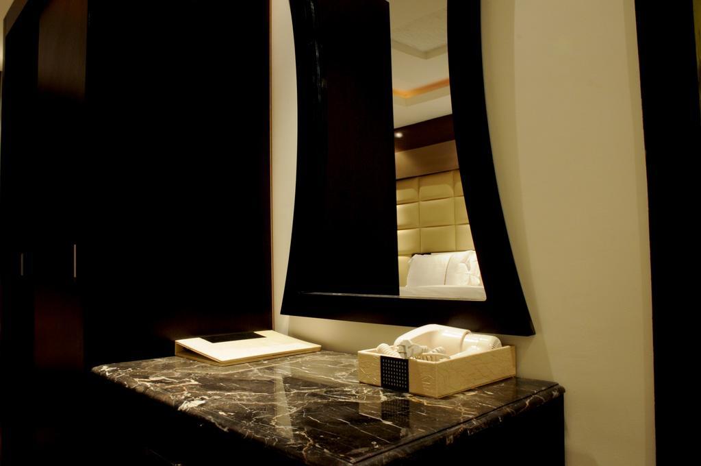 Al Yamama Palace Hotel Suites Ar Riyad Esterno foto